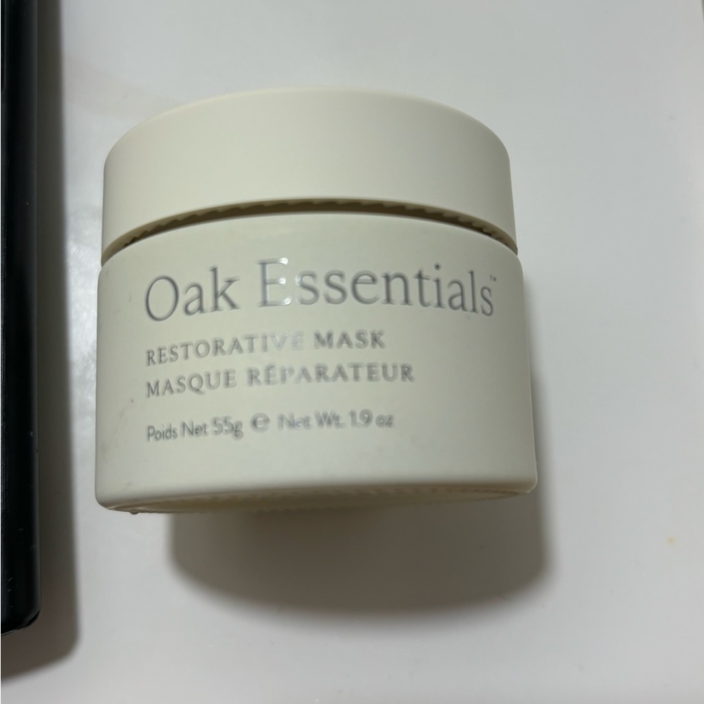Oak Essentials Restorative Mask - Picture 2 of 5